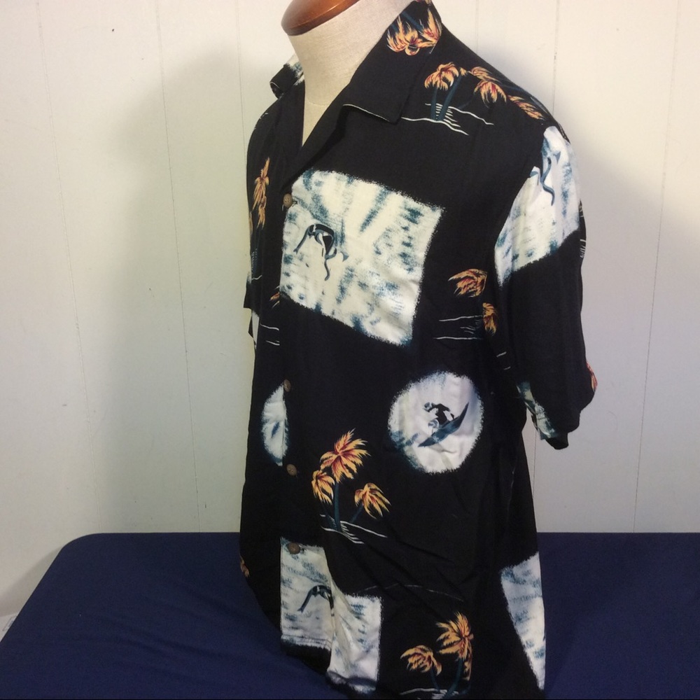 Thumbs UP Surfing and palm trees Mens Hawaiian Shirt size small - Picture 6 of 7